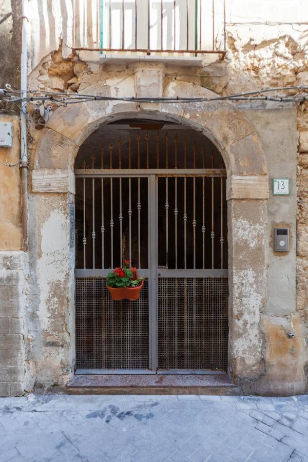 Ortigia San Pietro Apartment Syrakuzy Zewnętrze zdjęcie